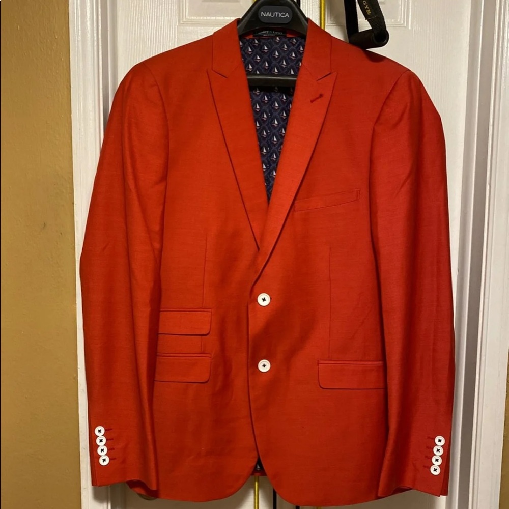 Paisley & Gray blazer